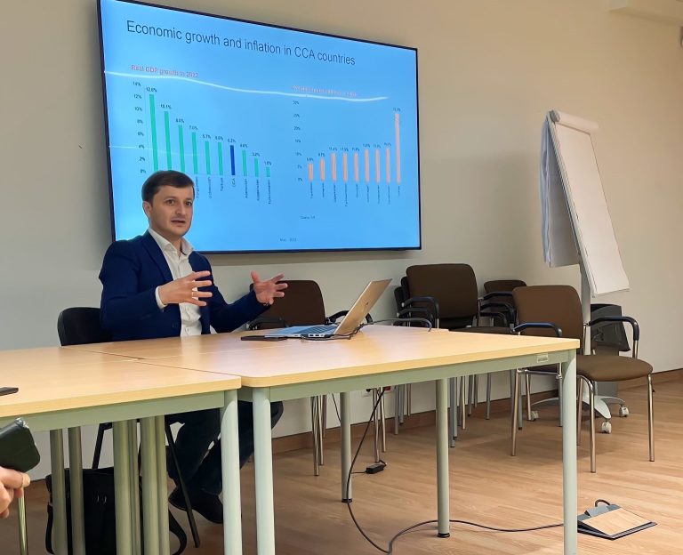 Dr. Lasha Kavtaradze visited Cracow University of Economics