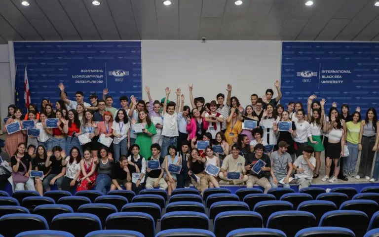 IBSU hosted the closing ceremony of summer camp