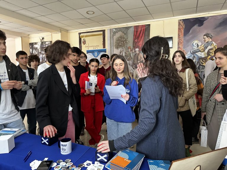 IBSU marketers participated in University Fair