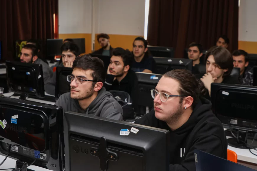 Devexperts lecture: Basic Principles of Application Architecture