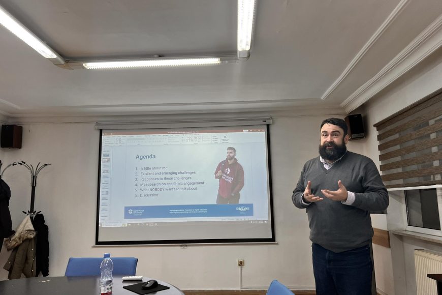 Jonathan Shaw’s lecture on ‘Managing Academic Transition to Higher Education’