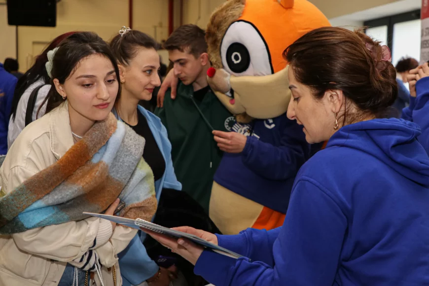 IBSU met with Zaldastanishvili American Academy students