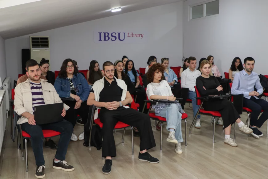 Deloitte-ის საინფორმაციო შეხვედრა IBSU-ს სტუდენტებისთვის