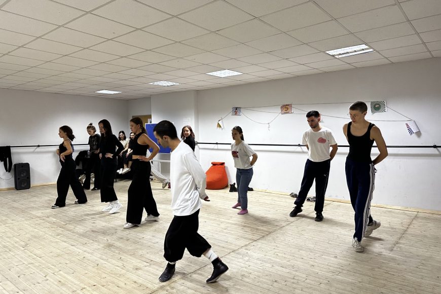 Georgian dance master class for international students