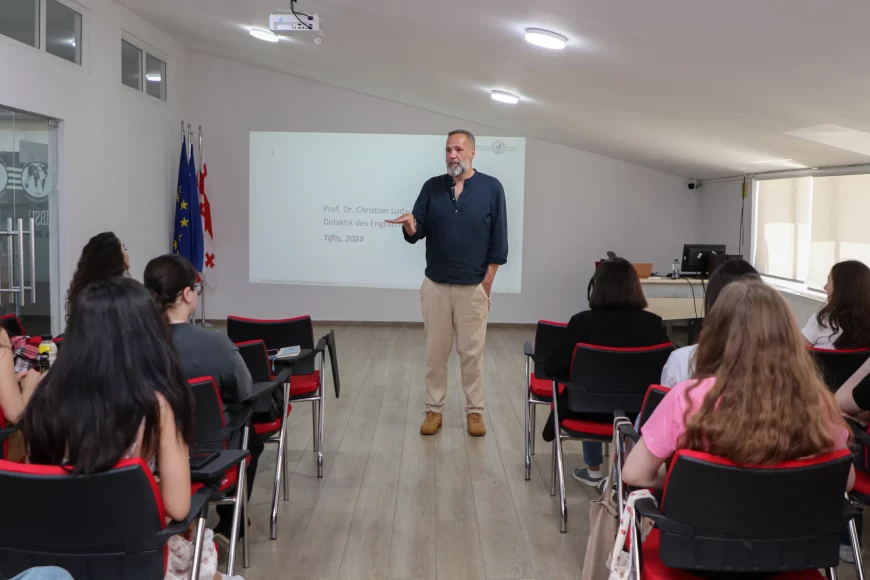 IBSU hosted German professor