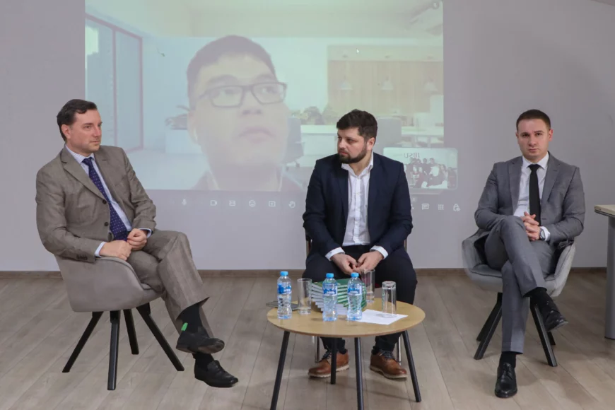 Public lecture on current issues of banking law