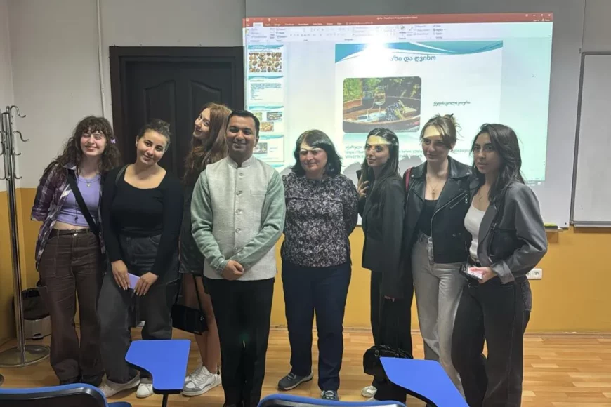 Sandeep Guleria met with tourism students