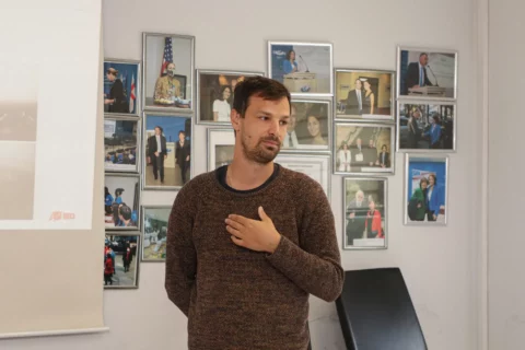 Italian professor Zeno Franchini delivered lecture to American Studies students