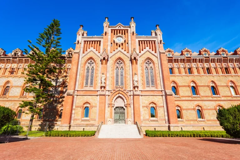 IBSU and Universidad Pontificia Comillas signed memorandum of understanding