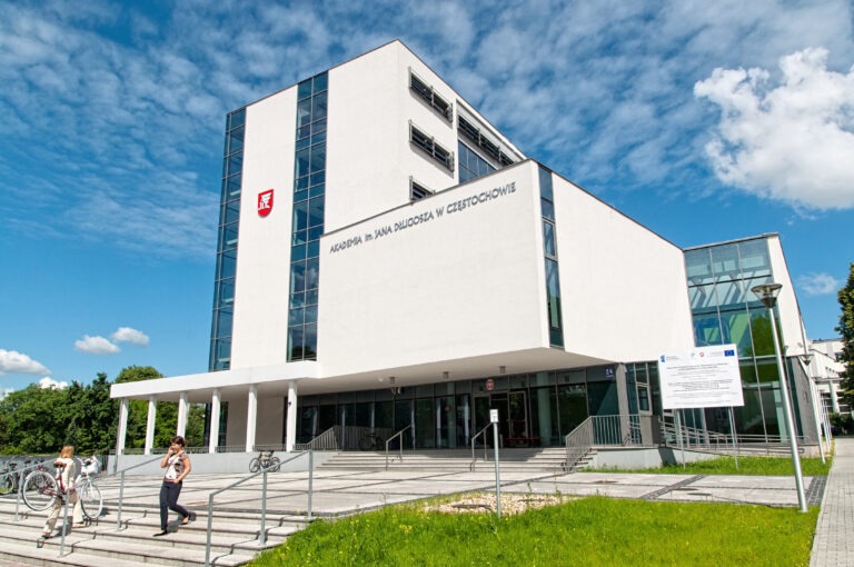 International Black Sea University has signed a memorandum with Jan Dlugosz University in Poland