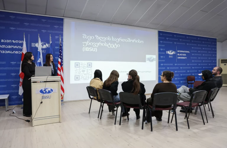 IBSU-ს საერთაშორისო ურთიერთობების დეპარტამენტმა სტუდენტებისთვის საინფორმაციო და საორიენტაციო შეხვედრები გამართა