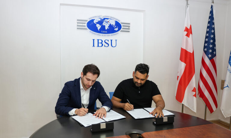 A Memorandum of Understanding was signed between IBSU x 2080 Venture Holdings